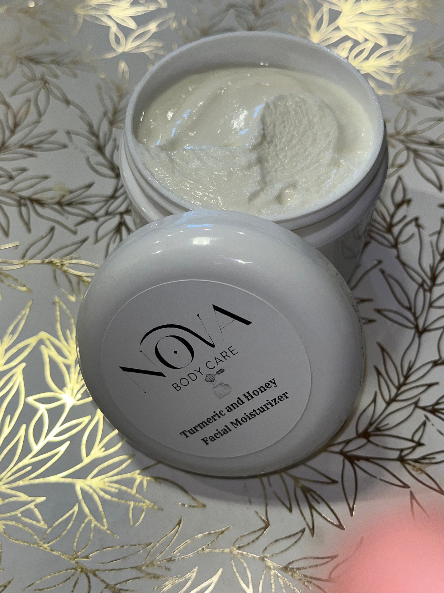Turmeric and Honey Facial Moisturizer